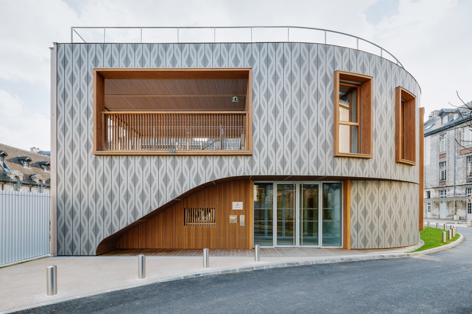 Saint Louis kindergarten Janez Nguyen Architects