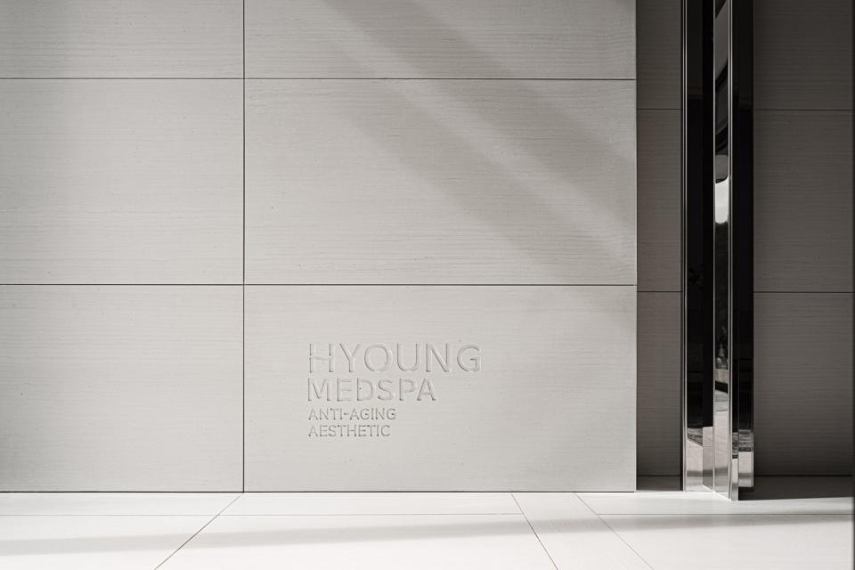 hyoung by jacky w design