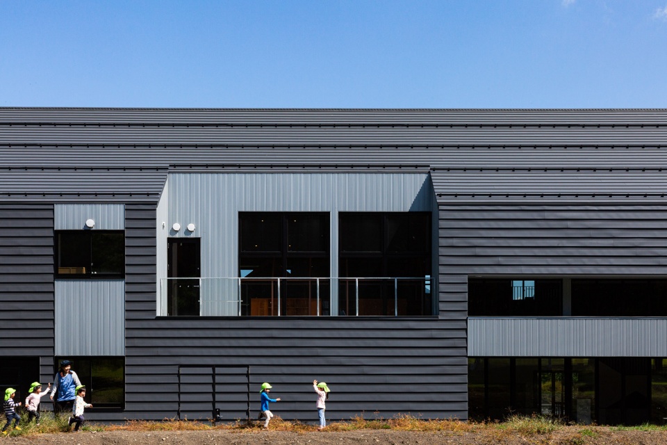 ub nursery by hibinosekkei youji no shiro kids design labo