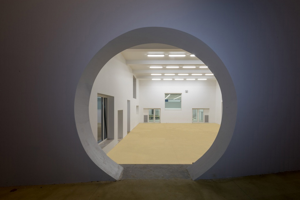 eb 36 school by jose adriao arquitectos