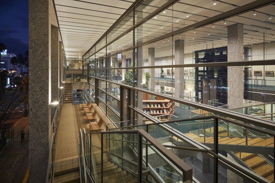 Awa Bank Head Office Sales Department Building by Nikken Sekkei Ltd