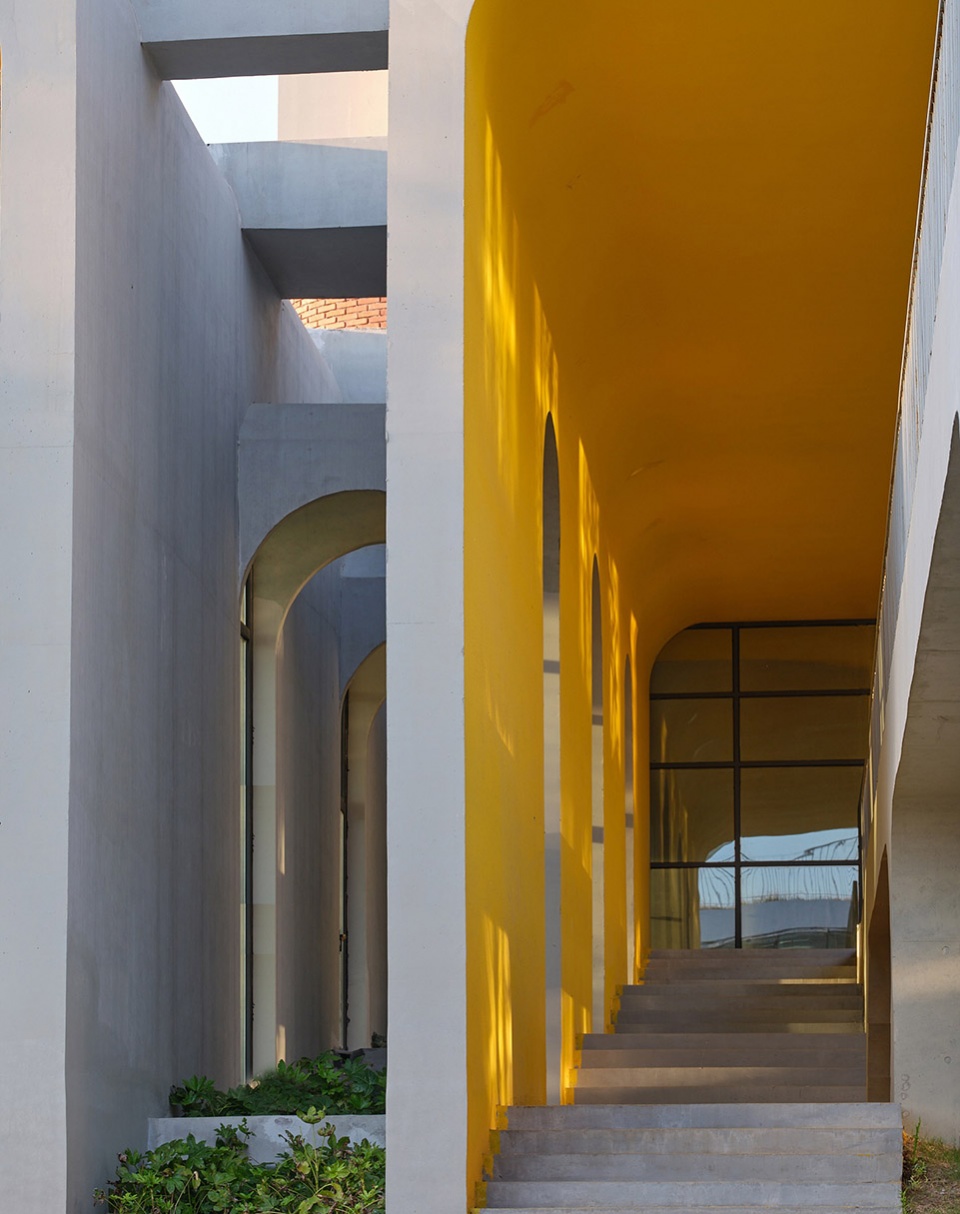 student community center at yangtze delta region institute quzhou of uestc by time space architecture studio tjad