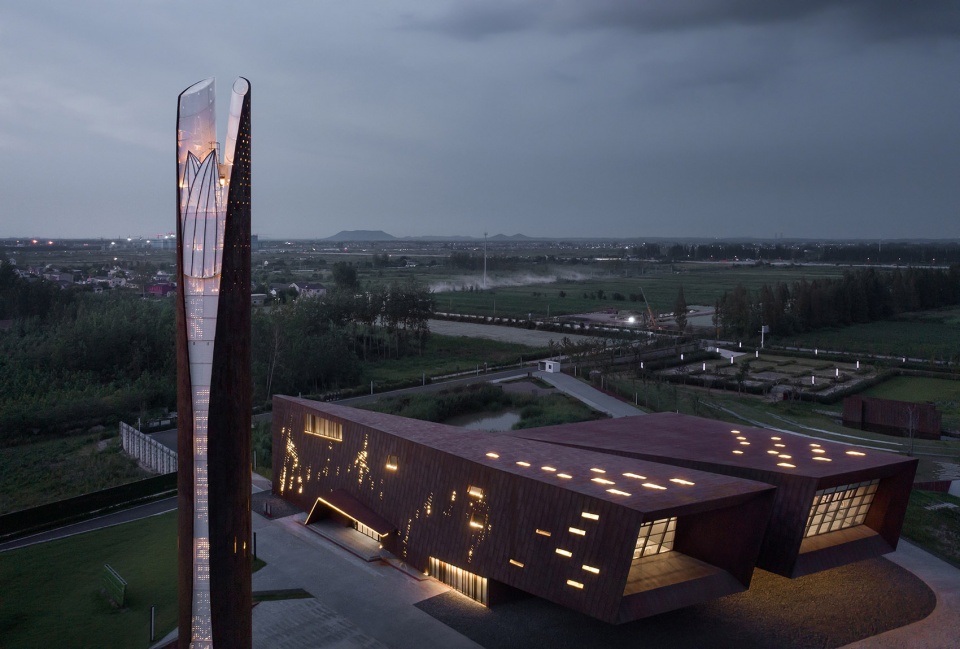 yangtze river crossing campaign memorial park by atelier zhou ling