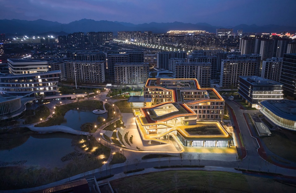 student community center at yangtze delta region institute quzhou of uestc by time space architecture studio tjad