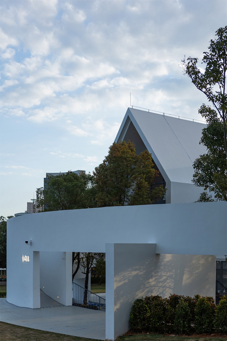 zimaling xiangshan study by guangdong zhongshan architectural design institute