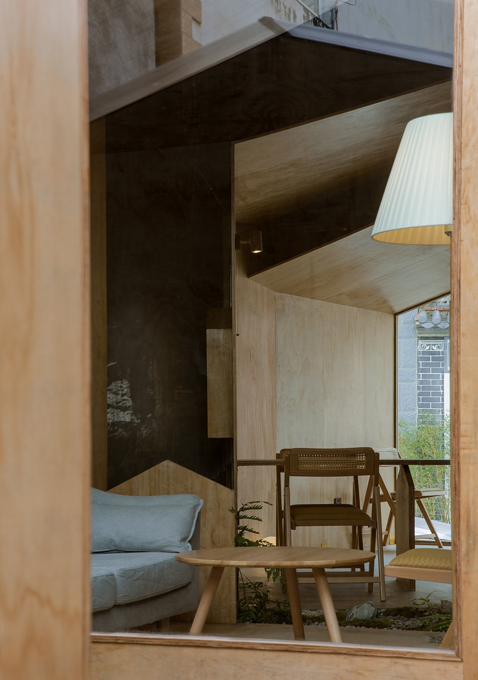 Yusan Cafe China by Edge Architects