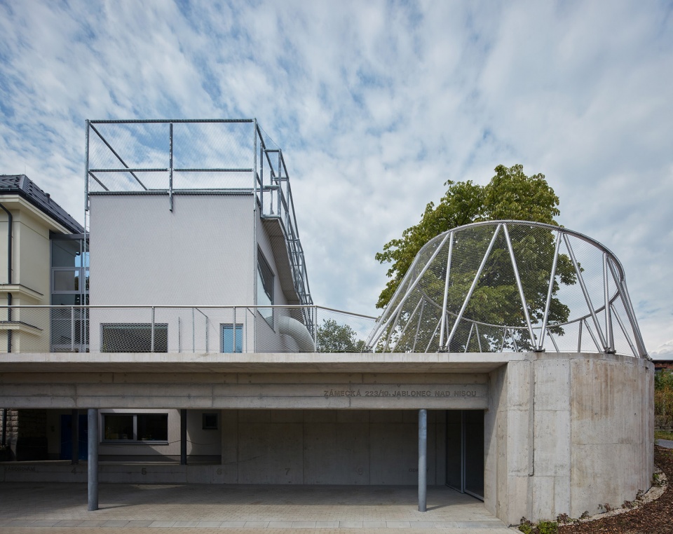 montessori kindergarten jablonec nad nisou by mjolk architekti projektovy atelier david