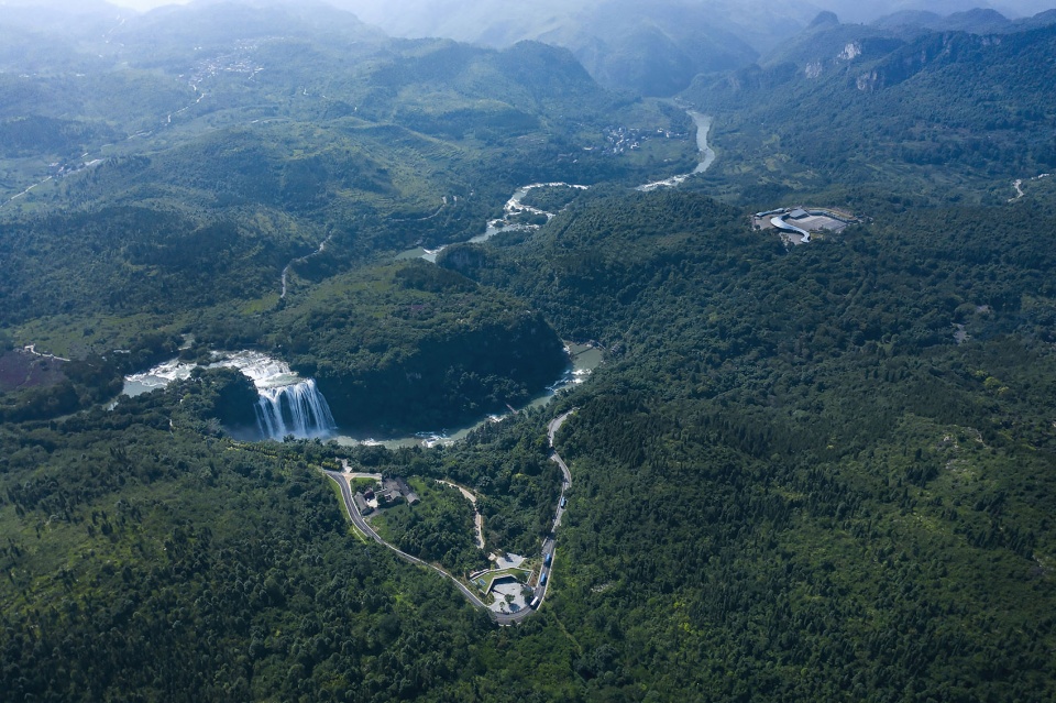 tourist center of huangguoshu scenic area by caupdaepatsc