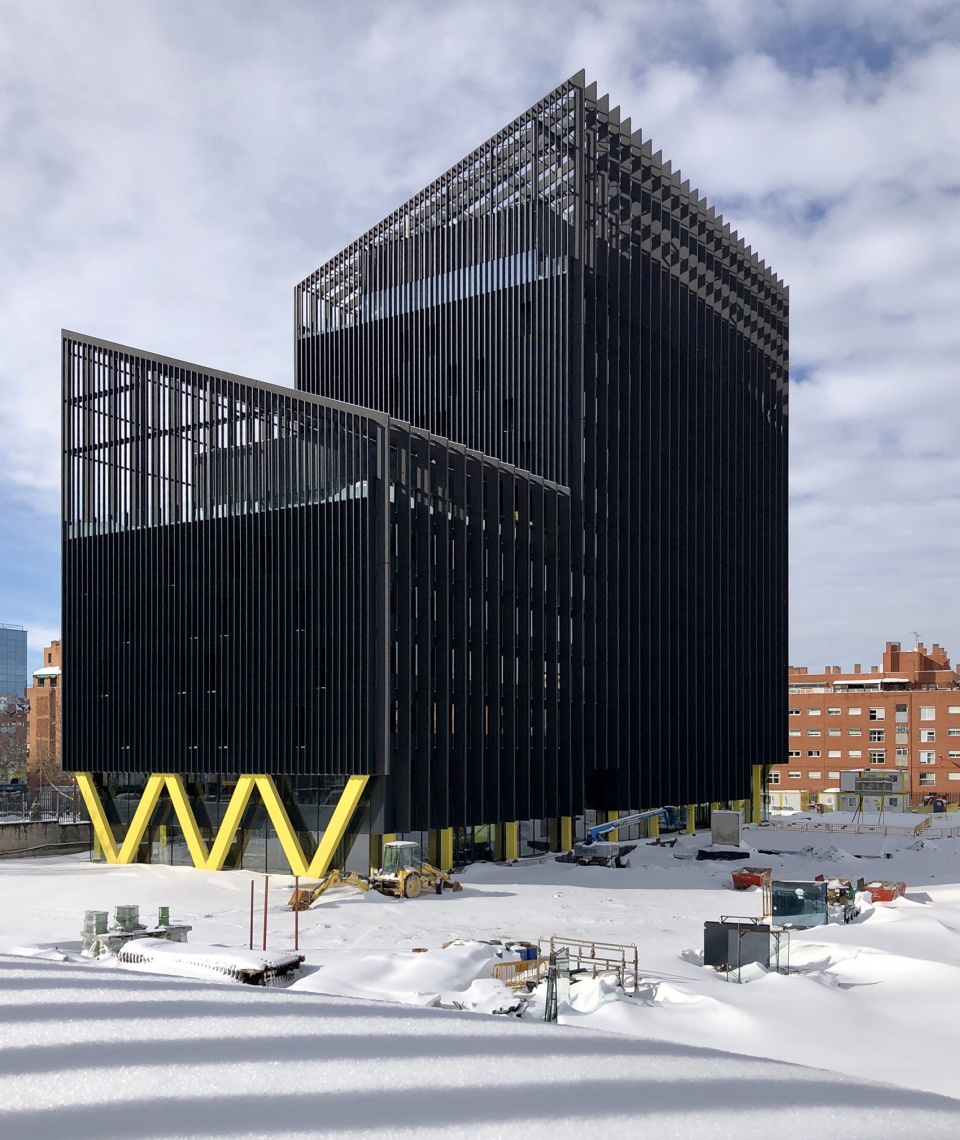 metro de madrid headquarters and transport complex