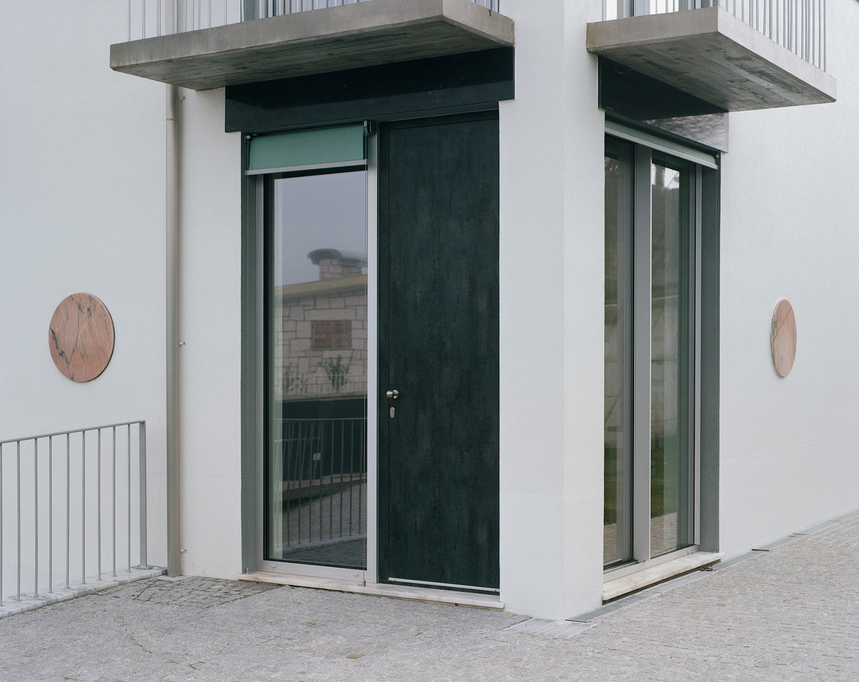 Houses of Cards by Fala Atelier 谷德设计网