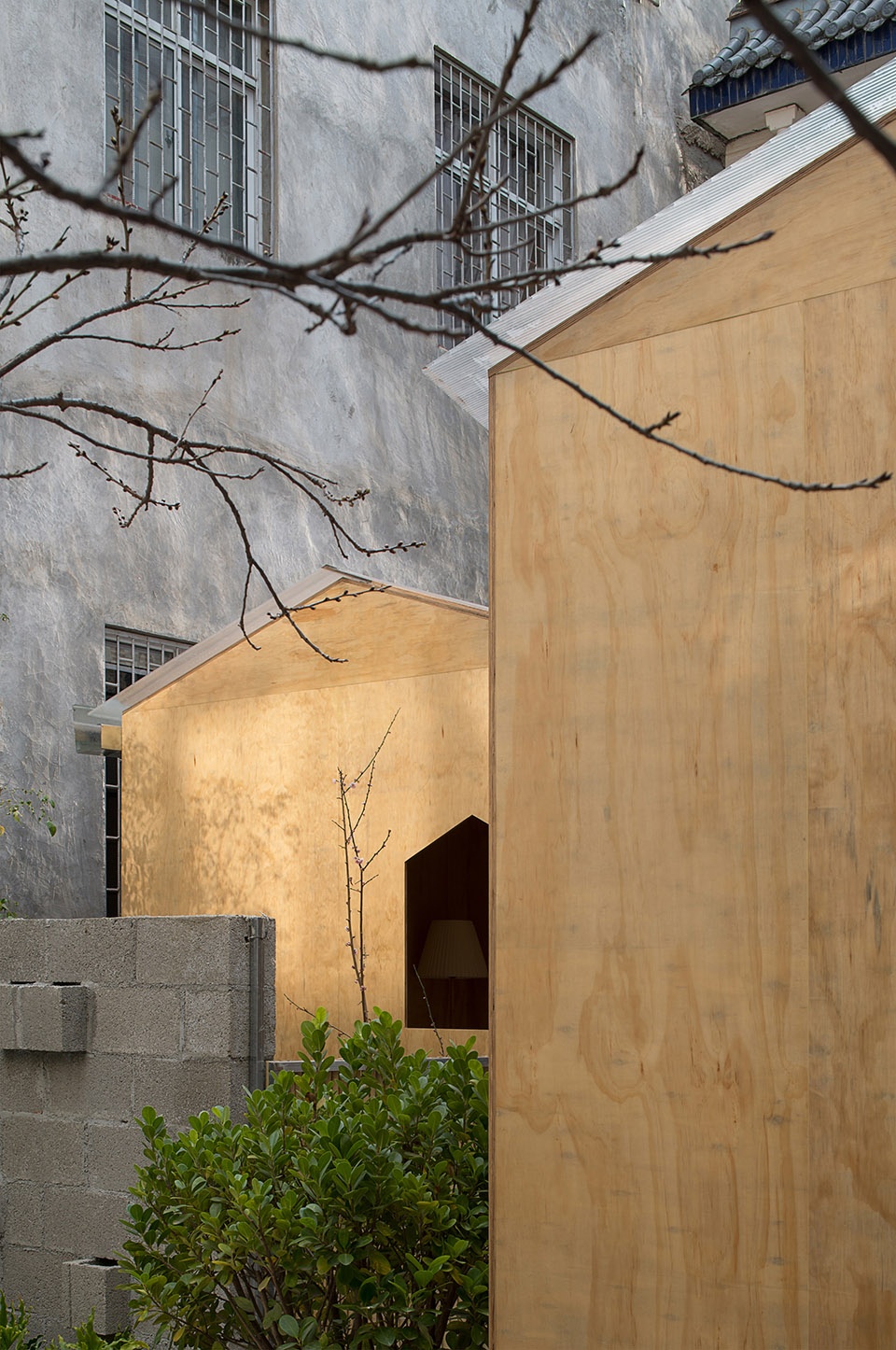 Yusan Cafe China by Edge Architects