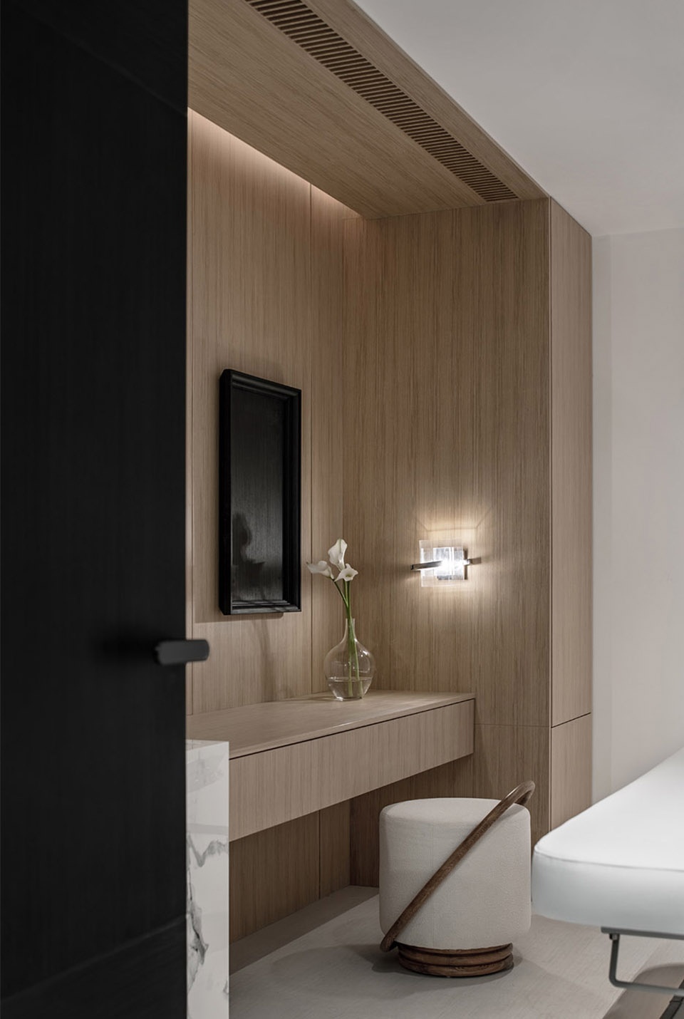 hyoung by jacky w design