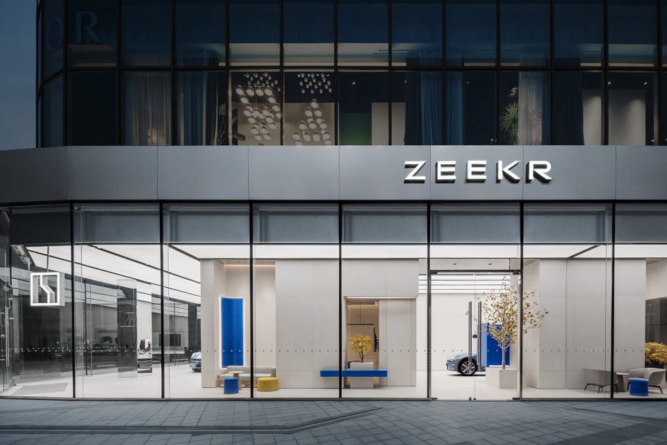 ZEEKR Center极氪中心 西安南湖金座店,陕西 / MOC DESIGN OFFICE