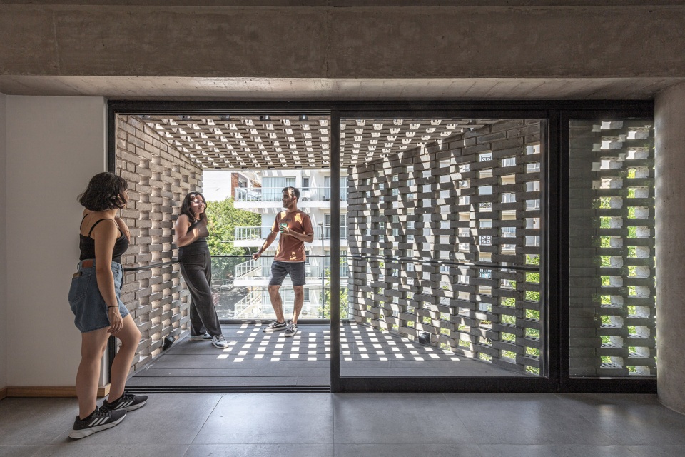 M 5606 by Arqtipo Arq Juan Pablo Negro