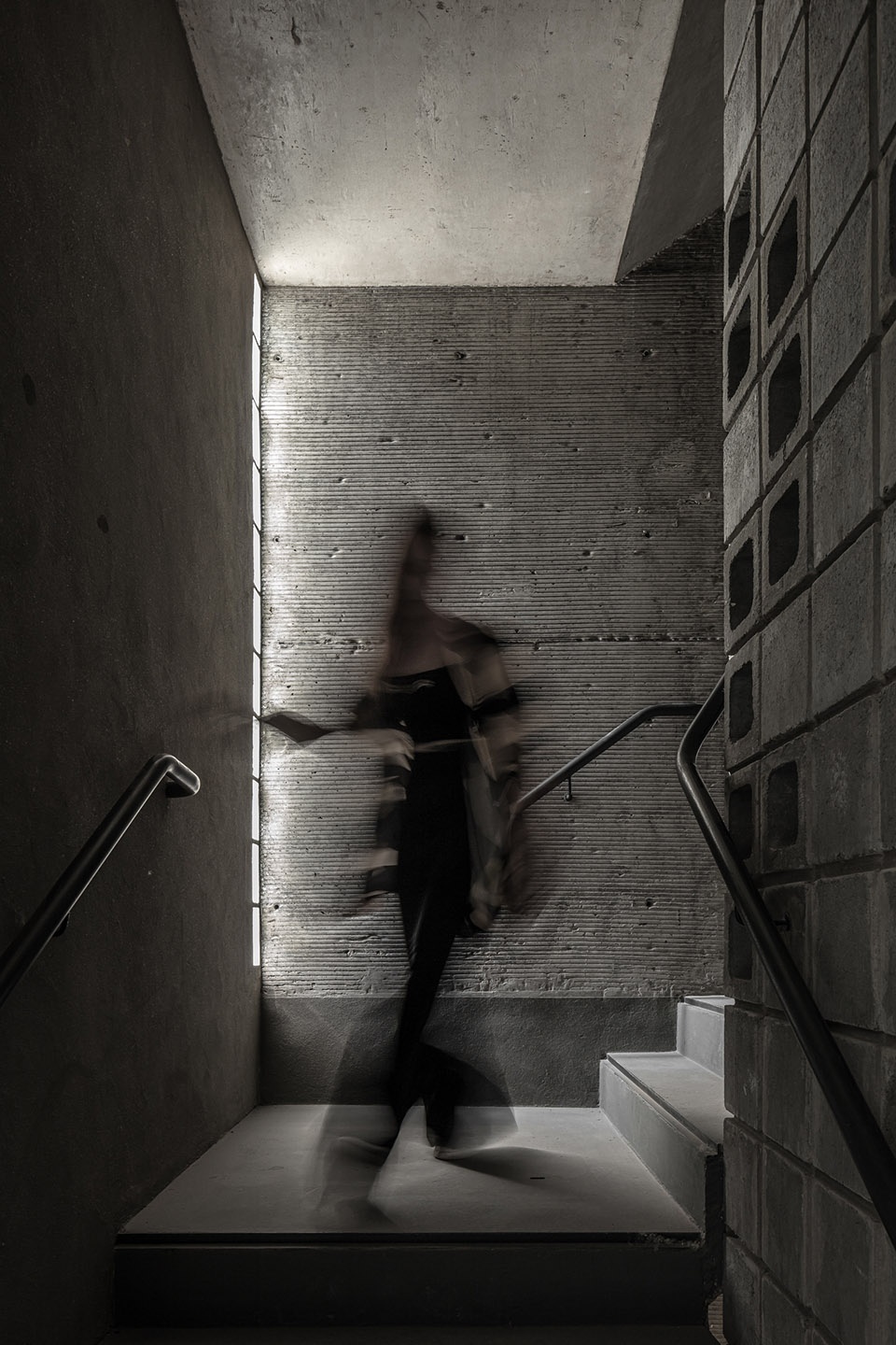 M 5606 by Arqtipo Arq Juan Pablo Negro