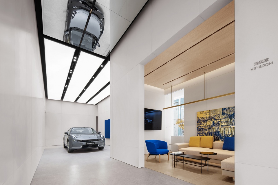 ZEEKR Center极氪中心 西安南湖金座店,陕西 / MOC DESIGN OFFICE