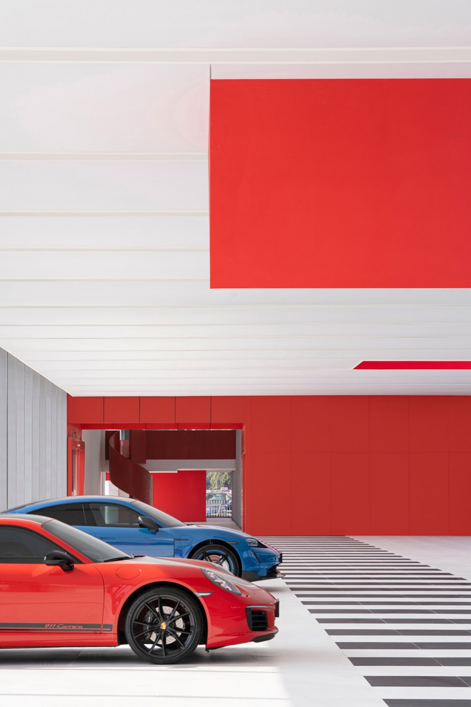 chengdu hongmeng car showroom by clou