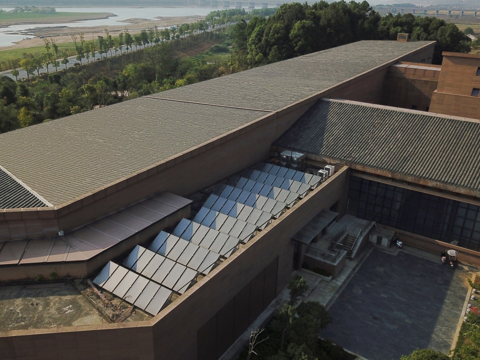tongguan kiln site museum by luo jin studio
