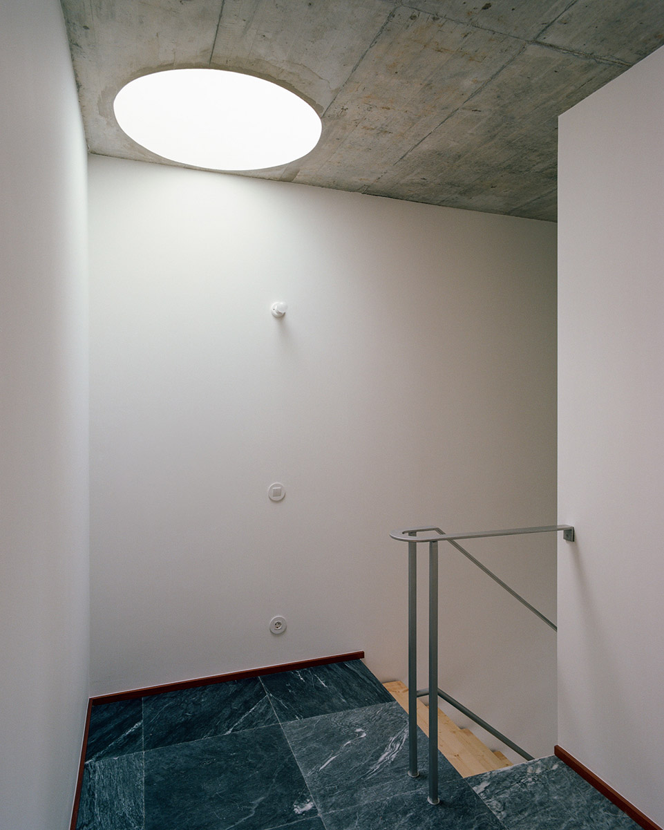 Houses of Cards by Fala Atelier 谷德设计网