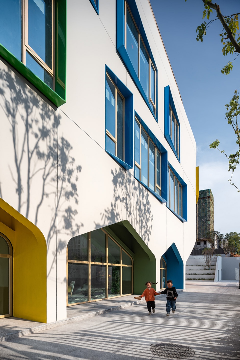 quzhou kecheng jiaogong kindergarten by lycs architecture