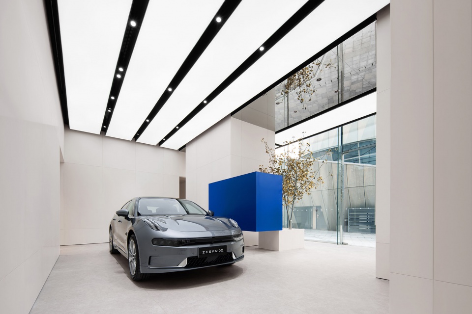 ZEEKR Center极氪中心 西安南湖金座店,陕西 / MOC DESIGN OFFICE