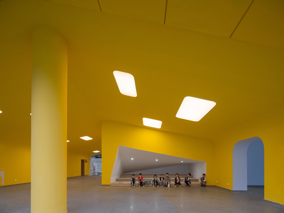 quzhou kecheng jiaogong kindergarten by lycs architecture