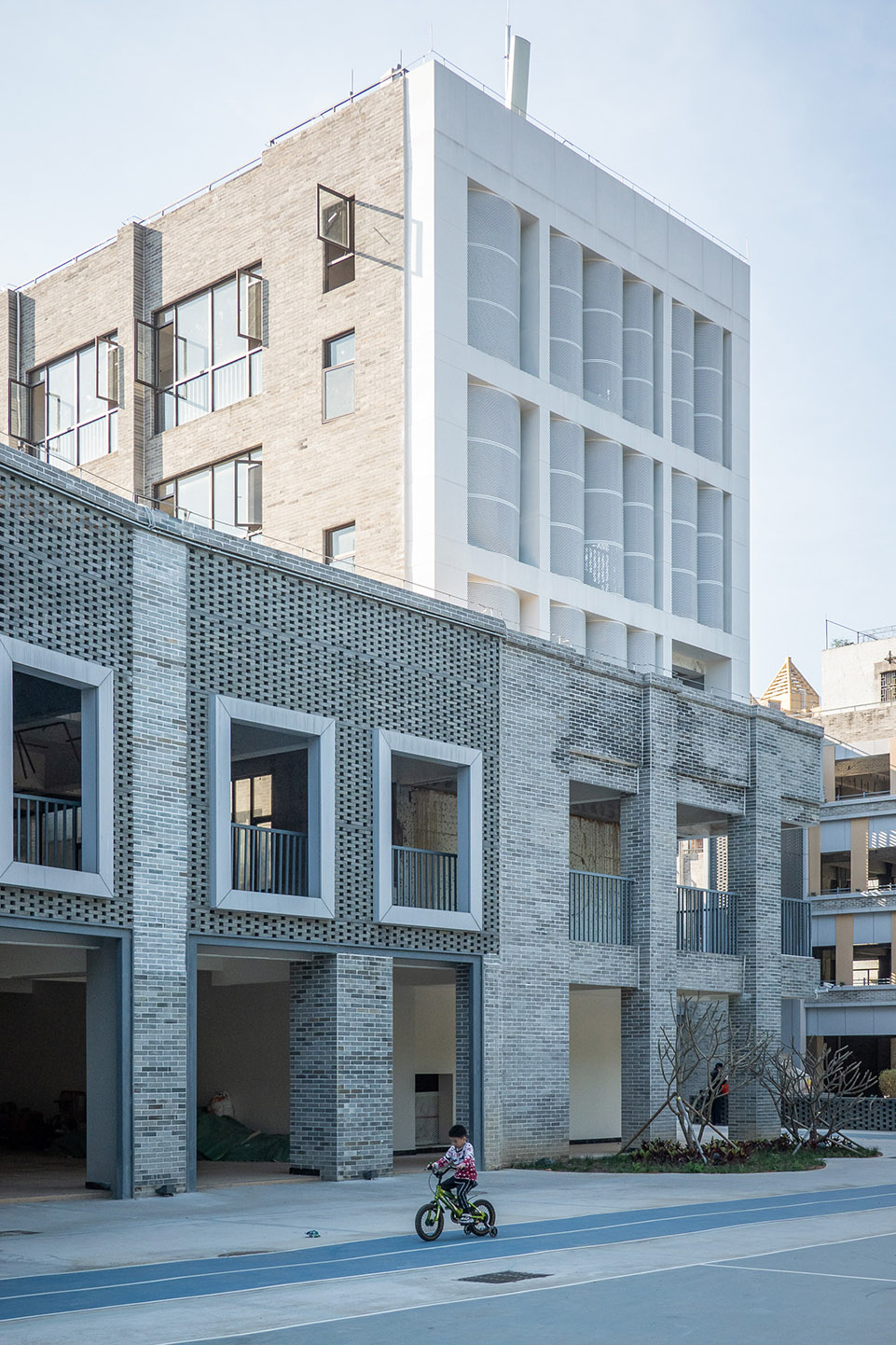 Picture of 1/2 MONTH OFF - Walk to Grocery Store, Fun, Hip District, Urban Style ...