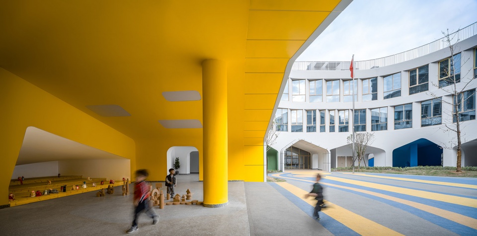 quzhou kecheng jiaogong kindergarten by lycs architecture