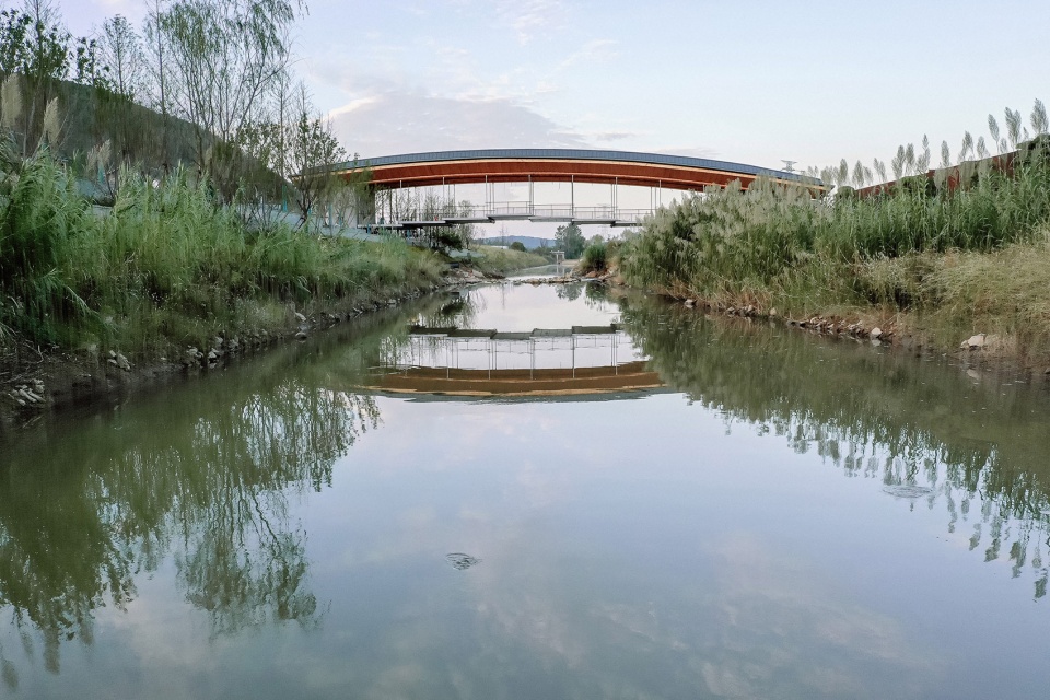 bridge of nine terraces by scenic architecture office