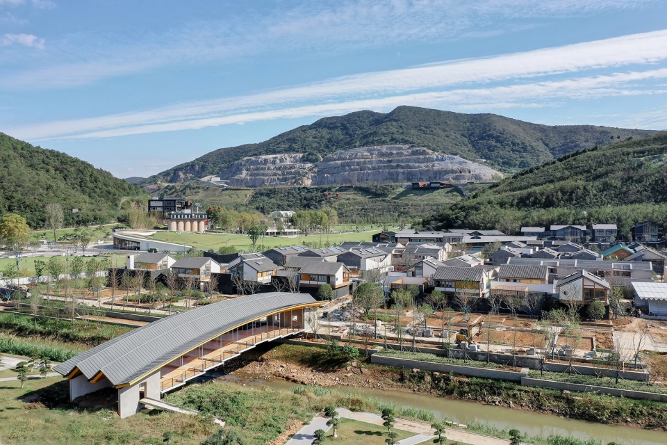 bridge of nine terraces by scenic architecture office