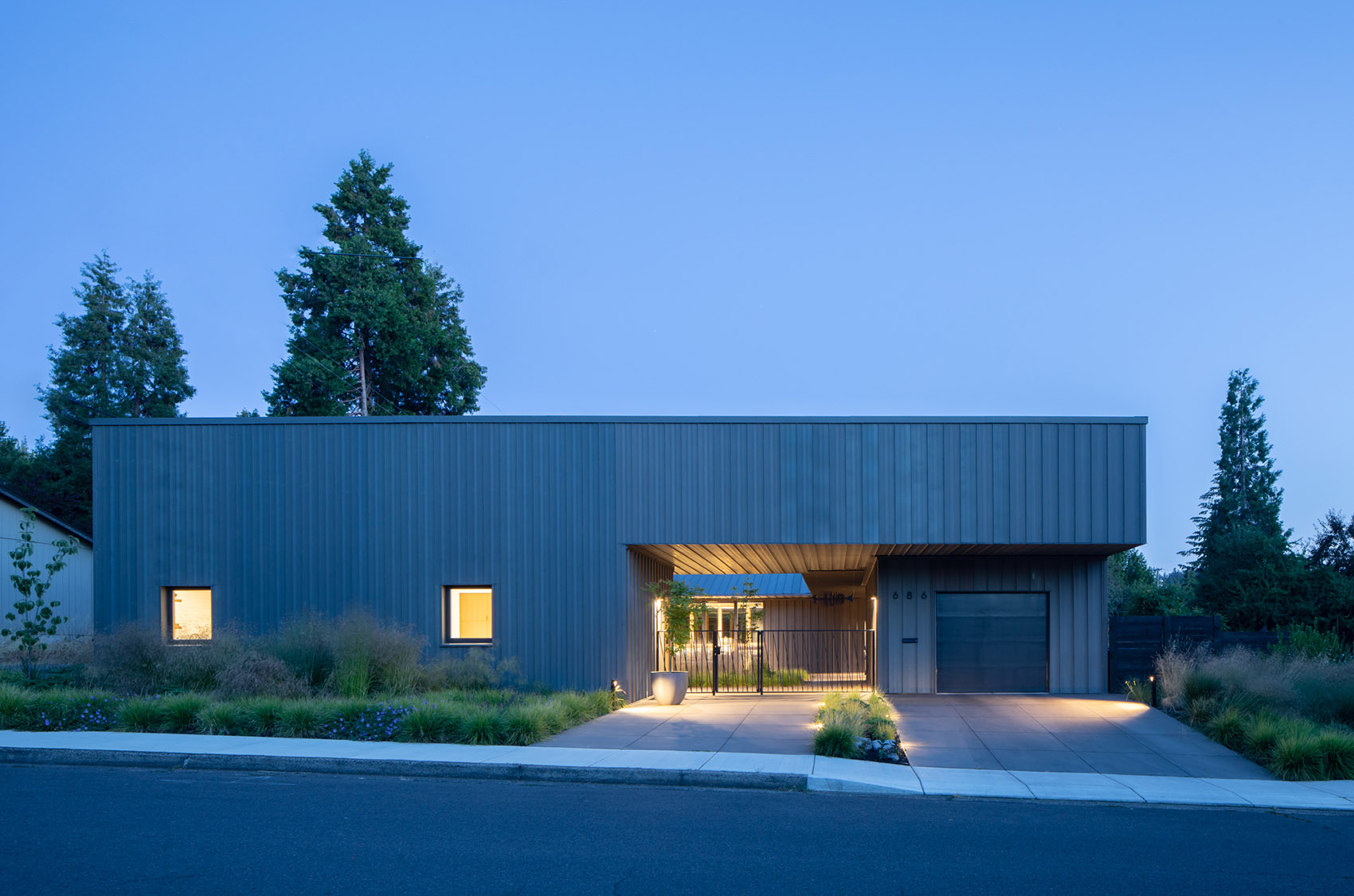 Meadow House by Waechter Architecture - 谷德设计网