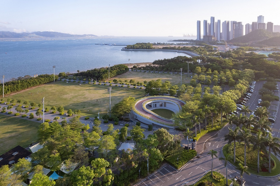 Design of Public Toilet in Shenzhen Bay Haifeng Sports Square China by CCDI GROUP 21 STUDIO
