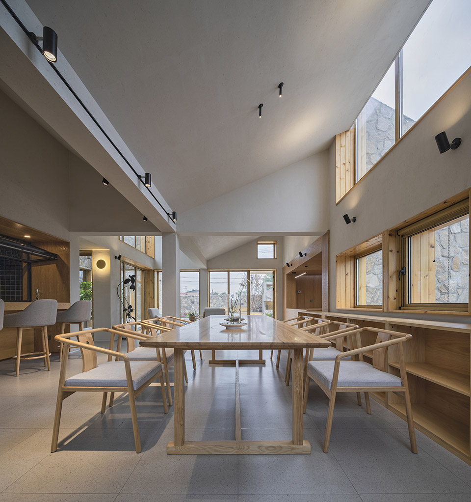 Folding Roof Courtyard, China by MAT Office 谷德设计网