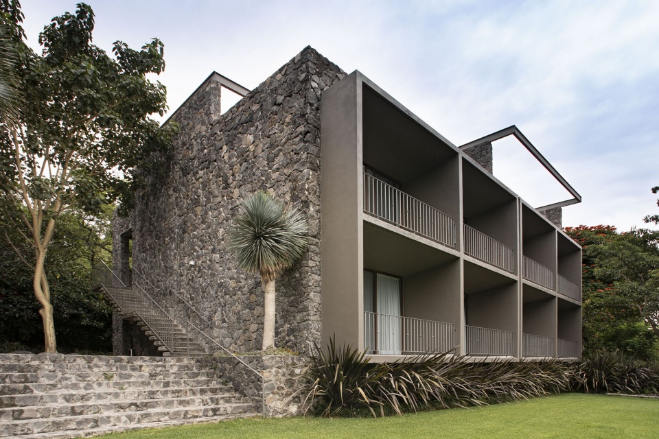Huayacán Hotel by T3arc