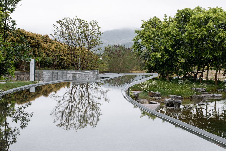 station of the xili lake greenway by original design studio tjad
