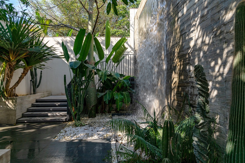 aranya sanya south garden by zscape