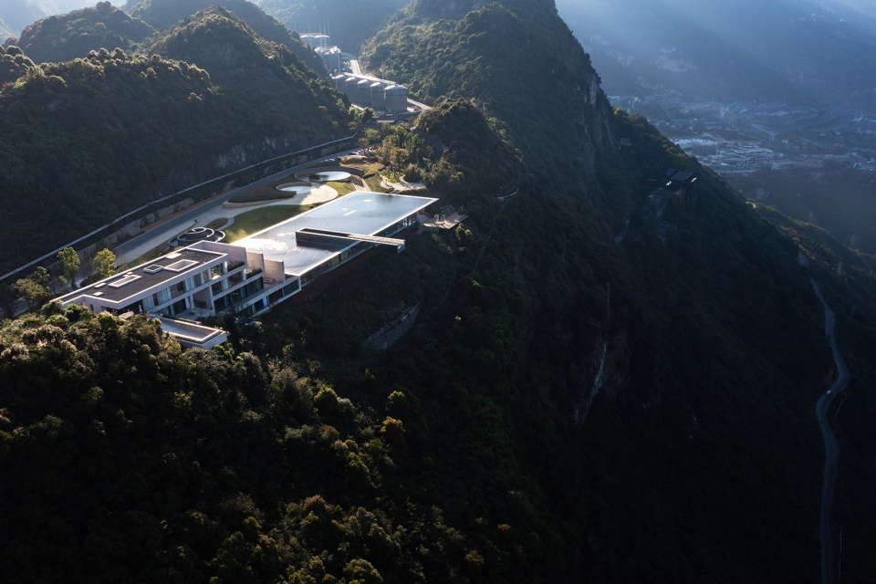 Tianbao mountain Jingtiantai cliff liquor experience centre of Langjiu estate by Zone of Utopia Mathieu Forest Architecte Lin Xiaoguang S...