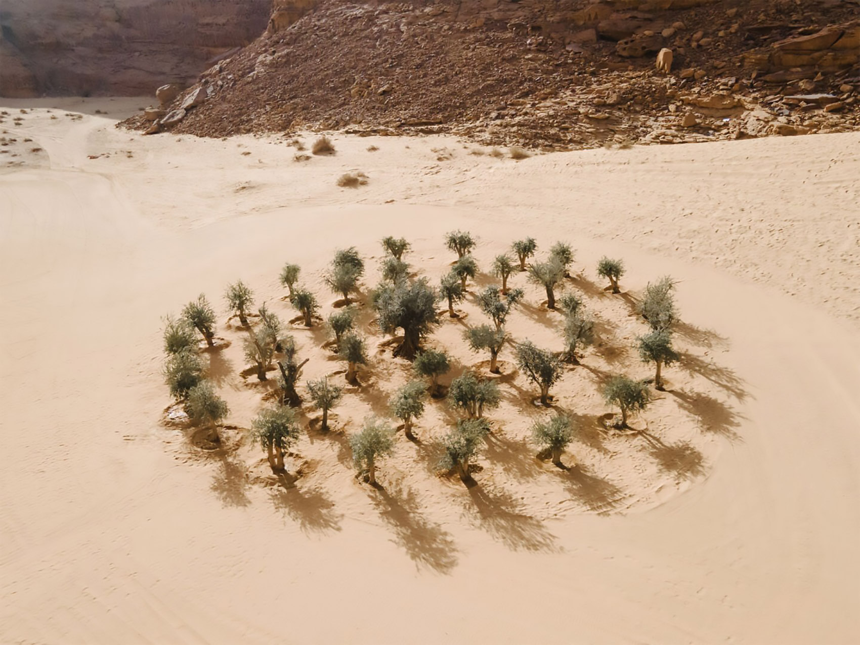 Grounding by Khalil Rabah from Desert X AlUla 2022 - 谷德设计网