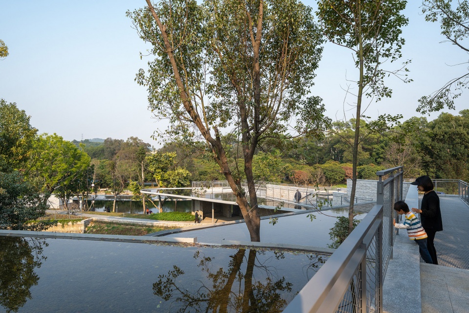 station of the xili lake greenway by original design studio tjad