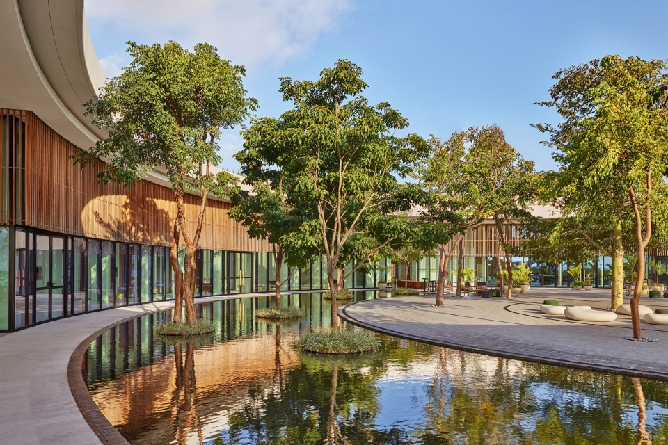 St Regis Kanai Resort Edmonds International wux