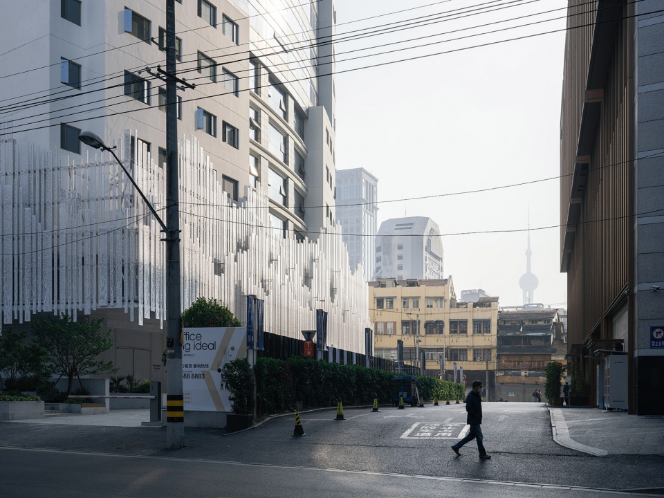 iron rain the renovation of dobe we by wutopia lab