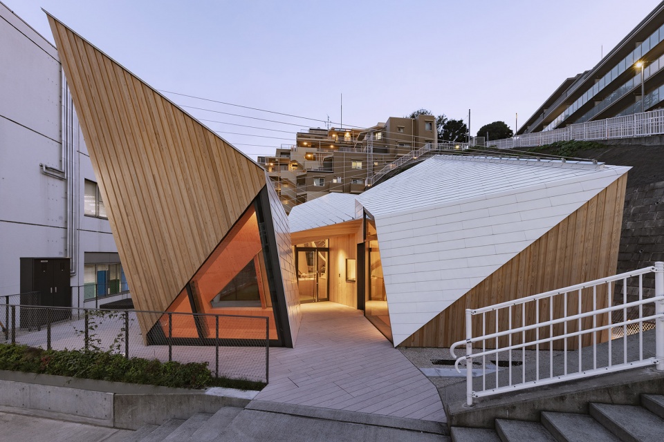 murasaki penguin project totsuka by kengo kuma and associates