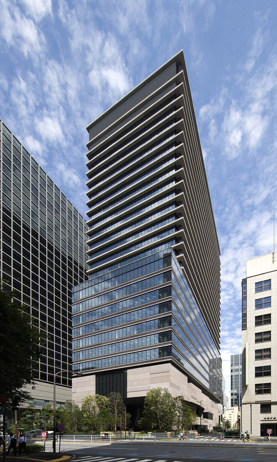 Hibiya Fort Tower by Nikken Sekkei Ltd gnb