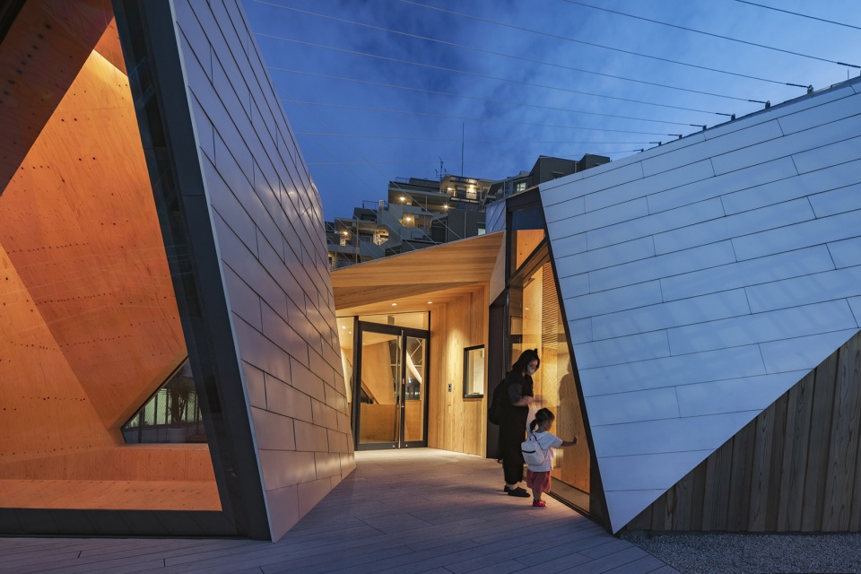 murasaki penguin project totsuka by kengo kuma and associates
