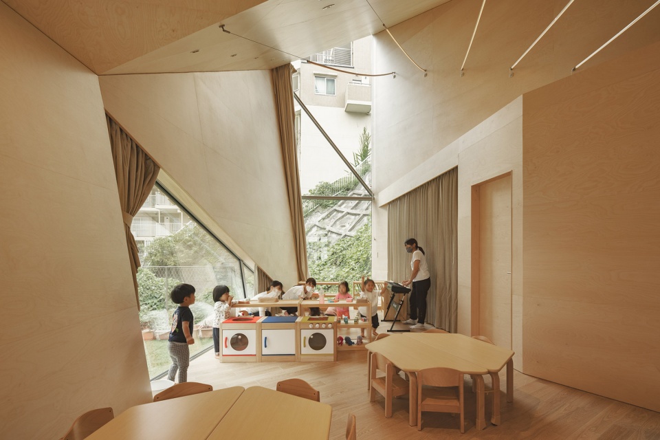 murasaki penguin project totsuka by kengo kuma and associates