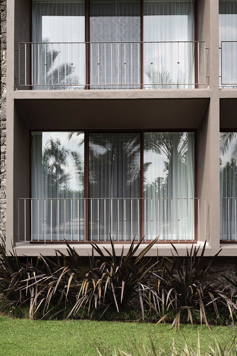 Huayacán Hotel by T3arc