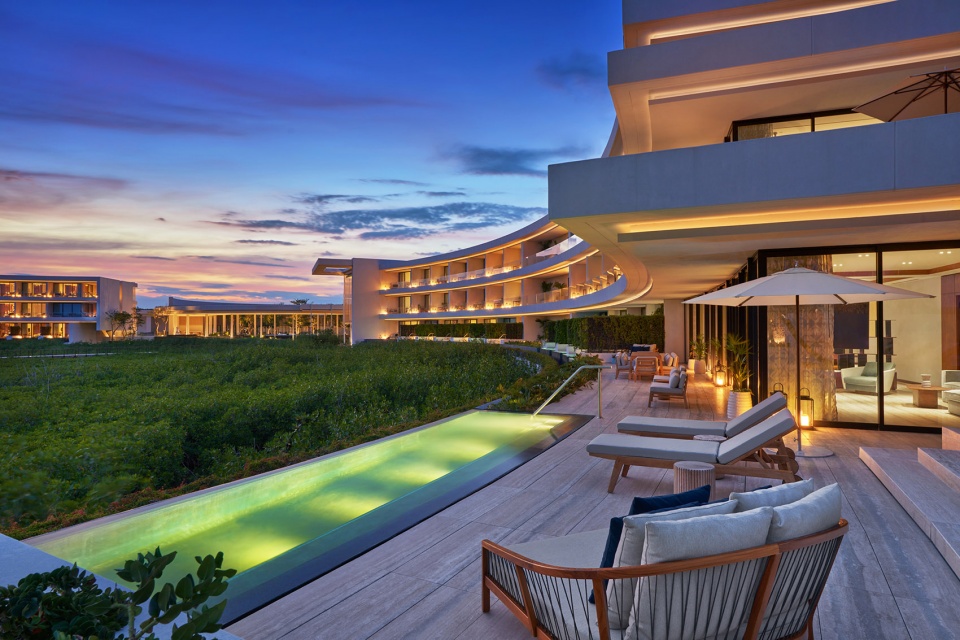 St Regis Kanai Resort Edmonds International