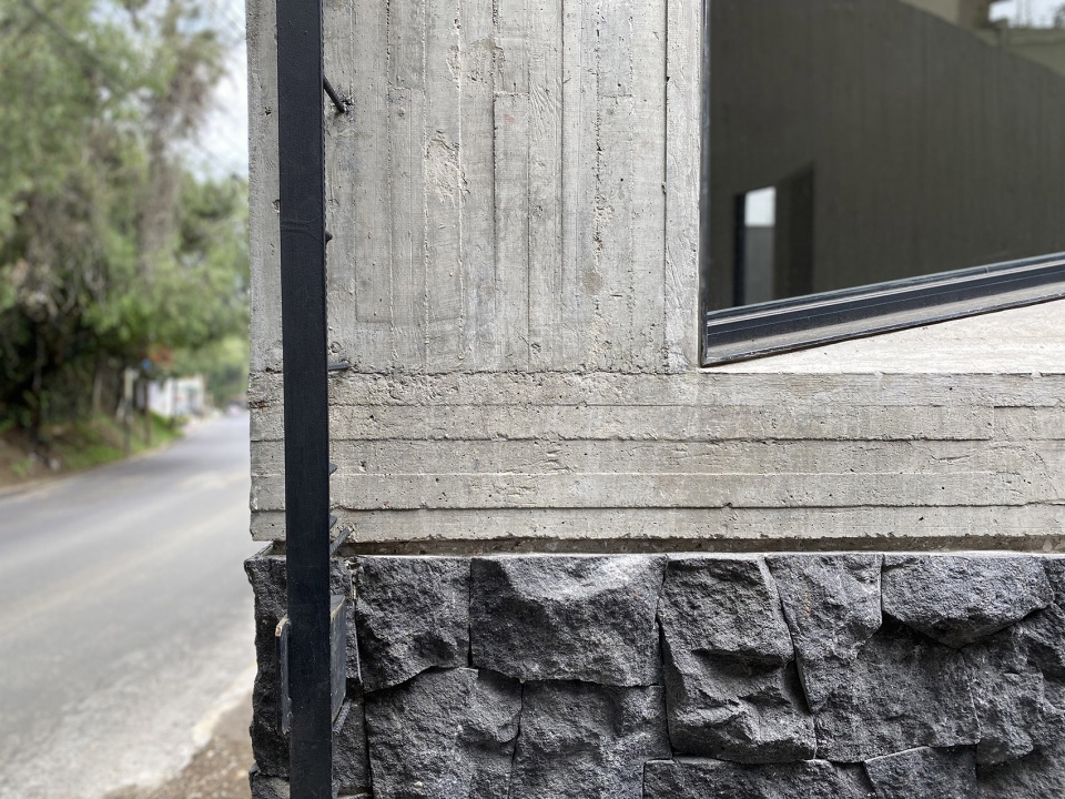 DL1310 by Michan Architecture