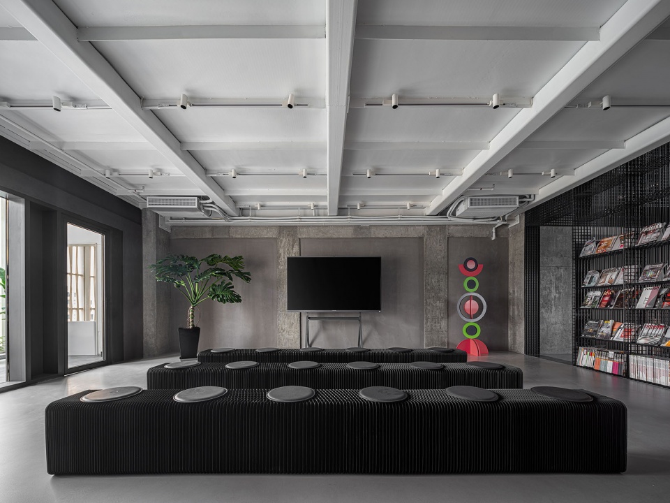 frame china office by archstudio and ufo media lab