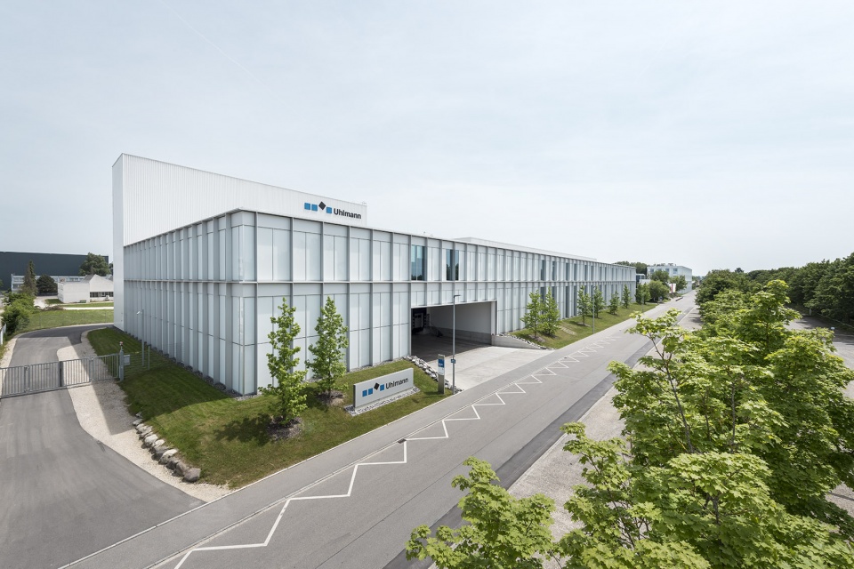 uhlmann office building by barkow leibinger